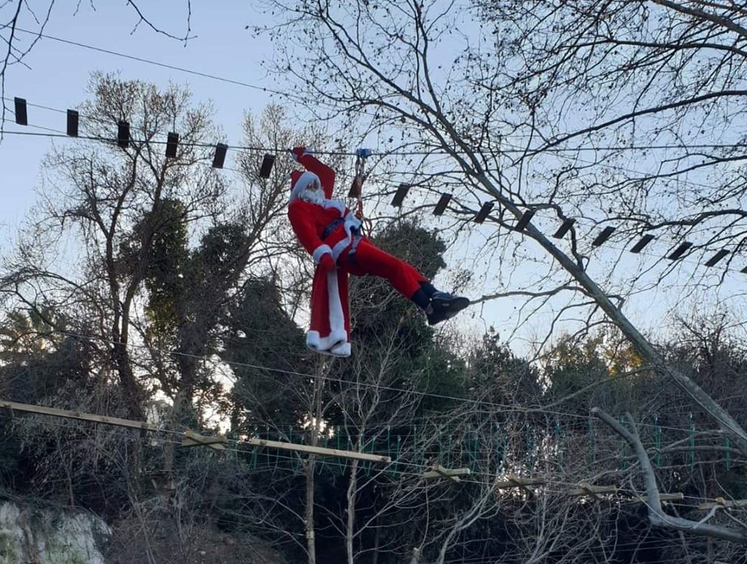 Le Pére Noel a visité le Parc Aventure et a déposé deux nouveaux parcours qui feront la joie de tous nos visiteurs.